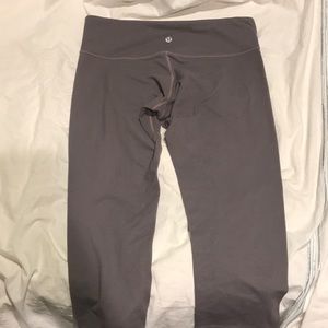 Lululemon crop leggings